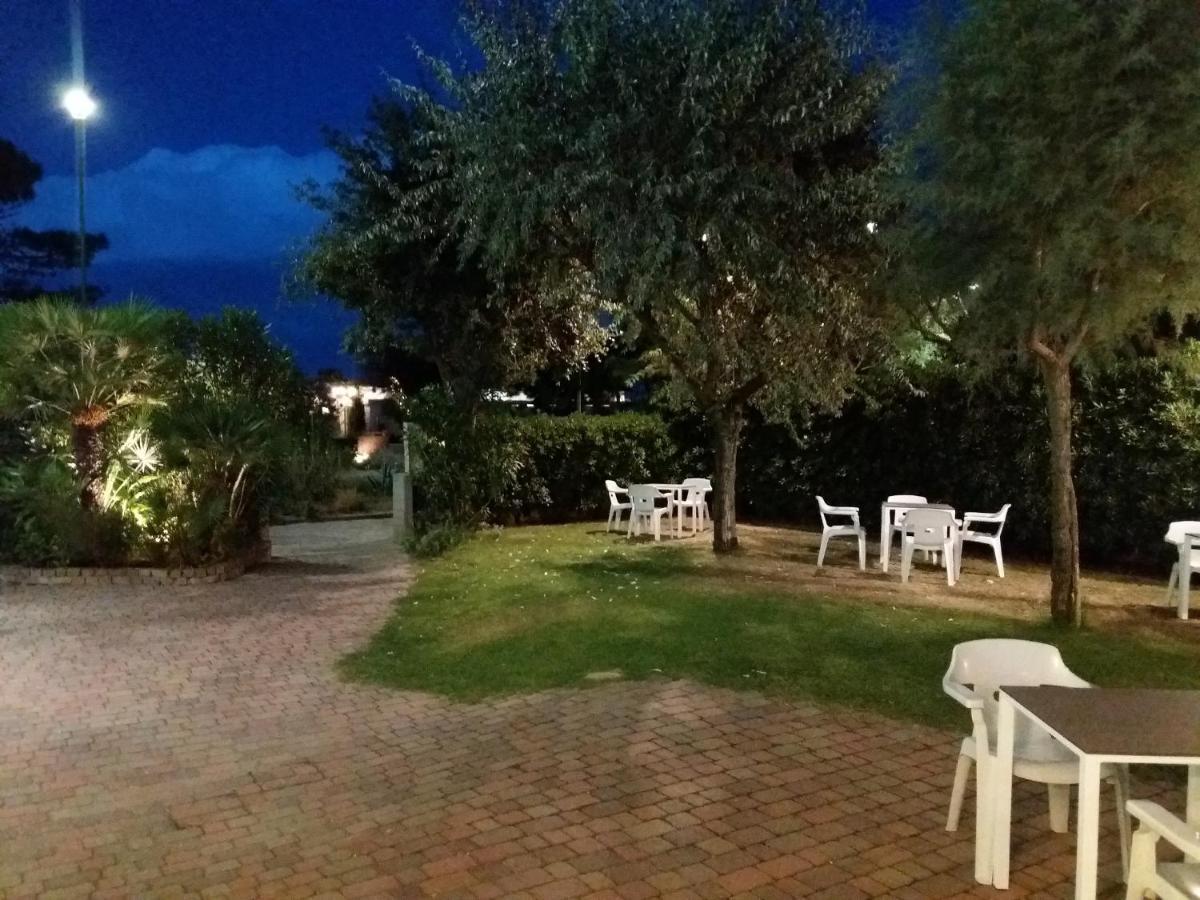 Hotel Astor B&B Lido di Classe Exteriér fotografie