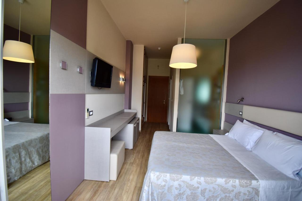 Hotel Astor B&B Lido di Classe Exteriér fotografie