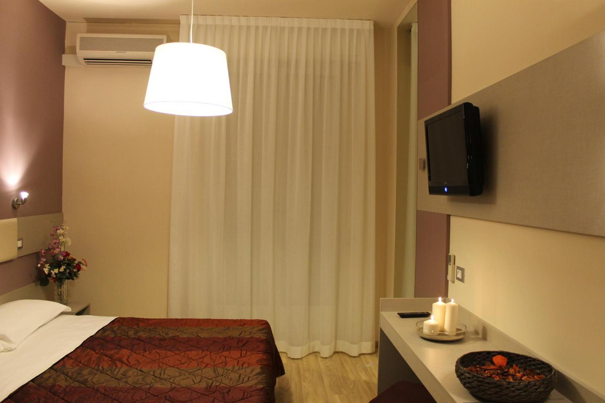 Hotel Astor B&B Lido di Classe Exteriér fotografie