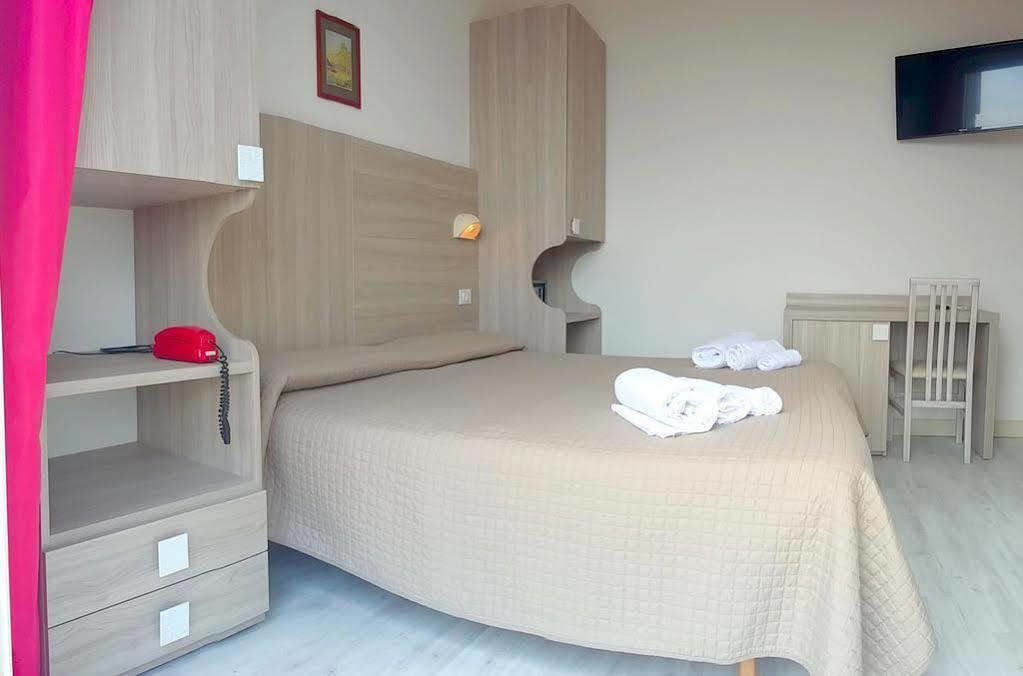 Hotel Astor B&B Lido di Classe Exteriér fotografie